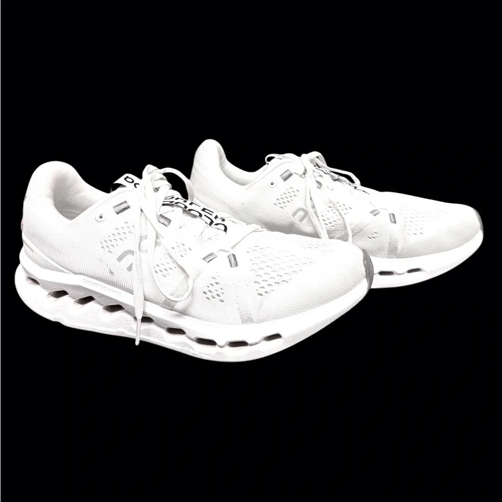 On Running Cloud Surfer Women's Athletic Shoes White Size-9 EUC - Picture 3 of 8